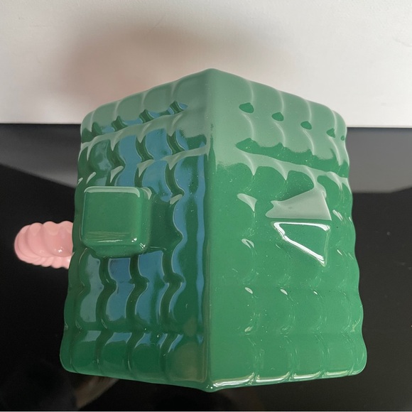 Starbucks Festive Pink Mug with Green Roof Lid - Picture 7 of 9